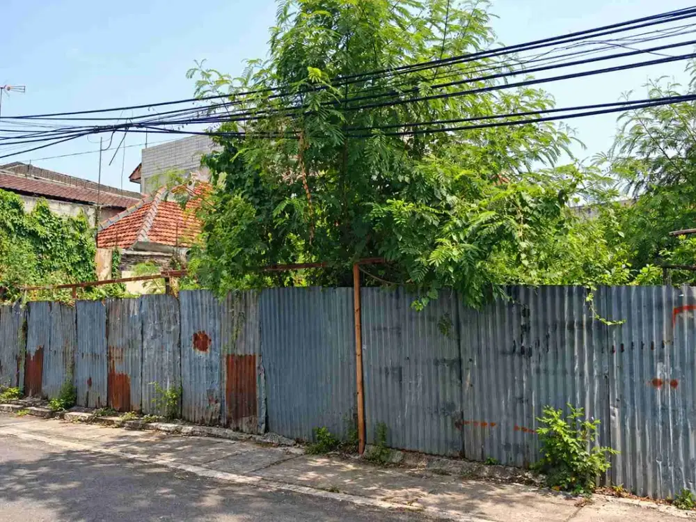 Di Jual Tanah Lokasi Strategis JL Kebon Sirih Barat Jakarta Pusat.