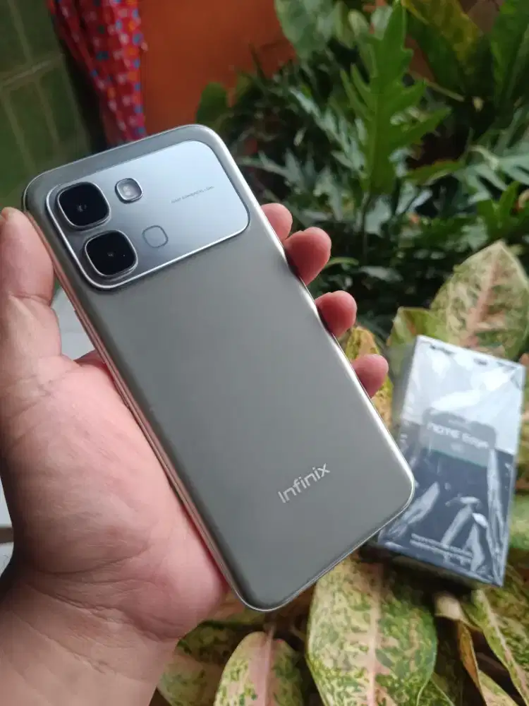 Infinix Note Edge 5G 8/256