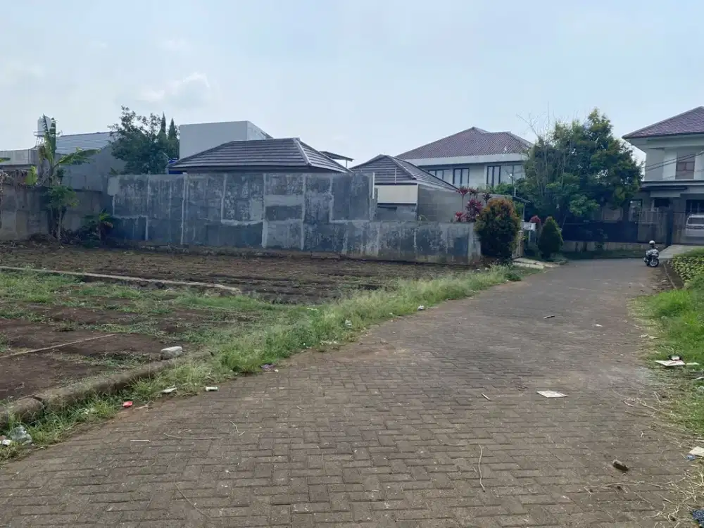Tanah Luas di Setiabudi Regency untuk Hunian Pribadi
