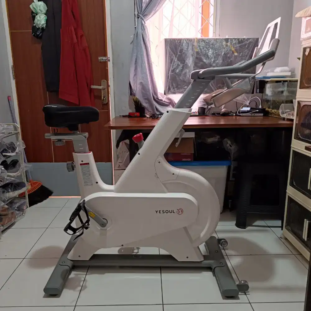 Yesoul M1 Pro Home Spinning Bike Indoor/Sepeda Statis Fitness - Second