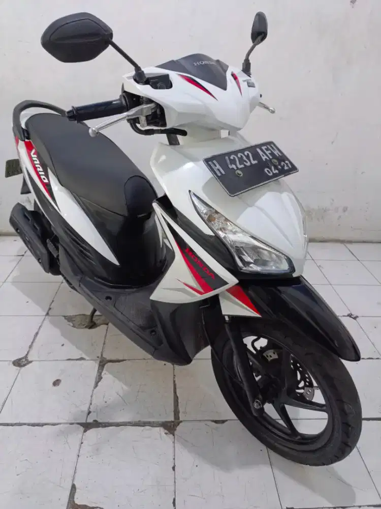 vario 110 thn 2017 putih