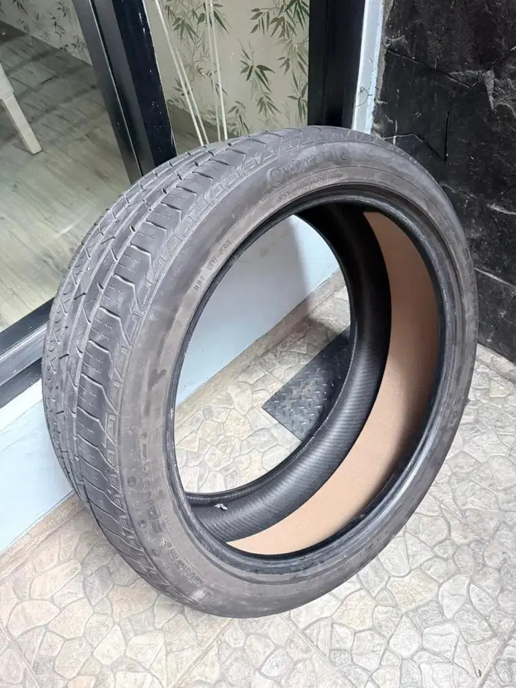 Ban Continental cross contact 275 40 r 22 ring 22 r22 Range Rover Land