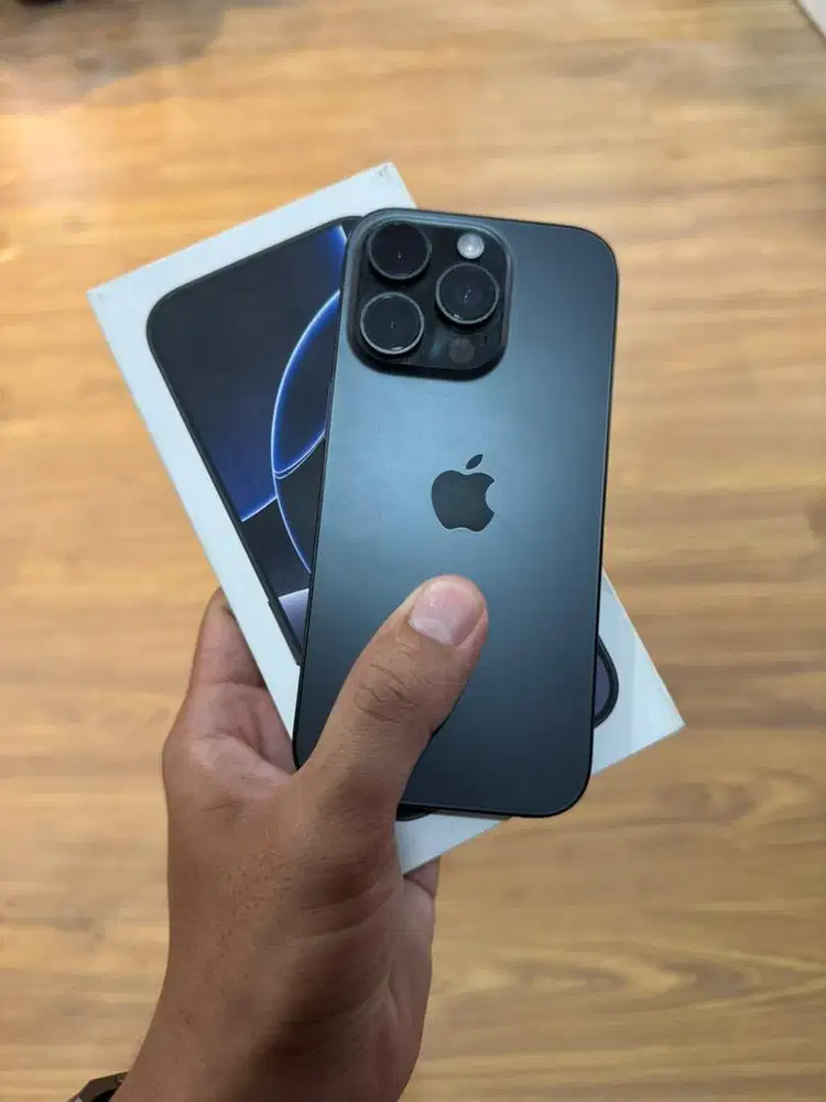 iPhone 16 Pro 512Gb Hitam Ex iBox