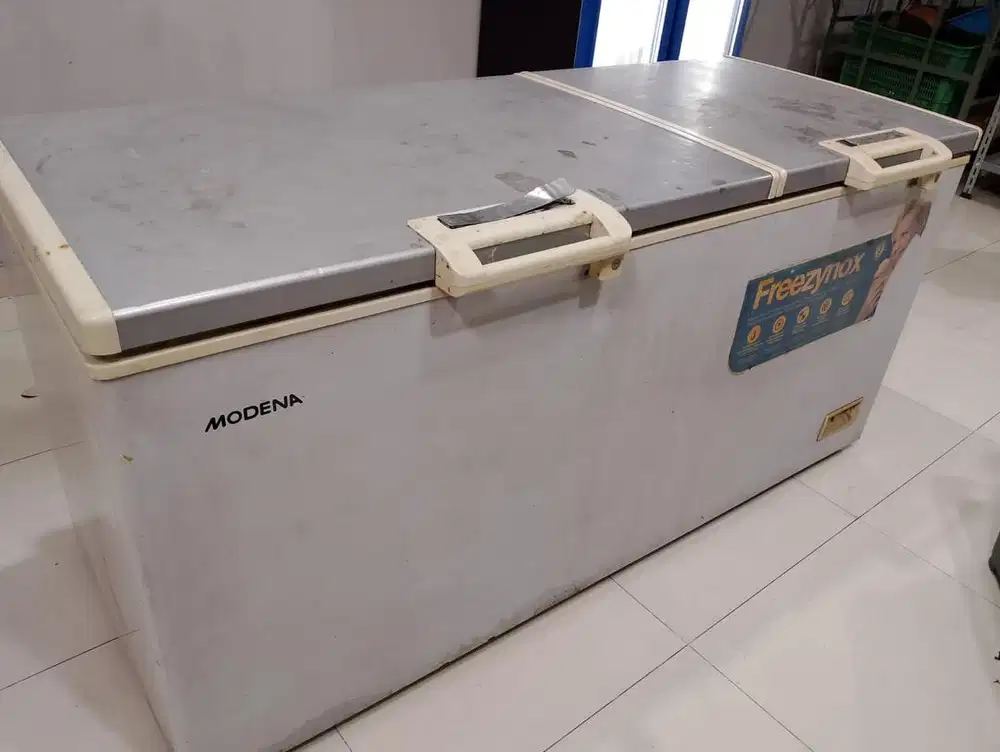 JUAL FREEZER MODENA 600L