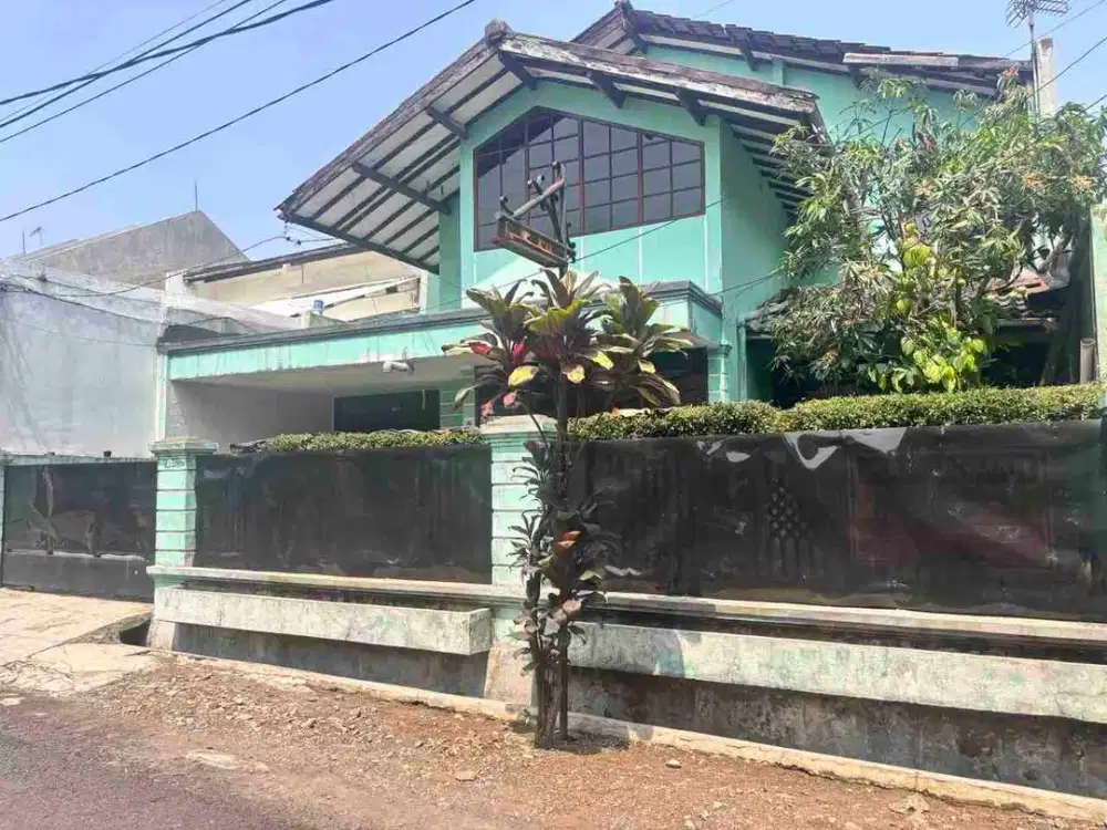 Dijual rumah 2lt hitung tanah turangga dkt TSM