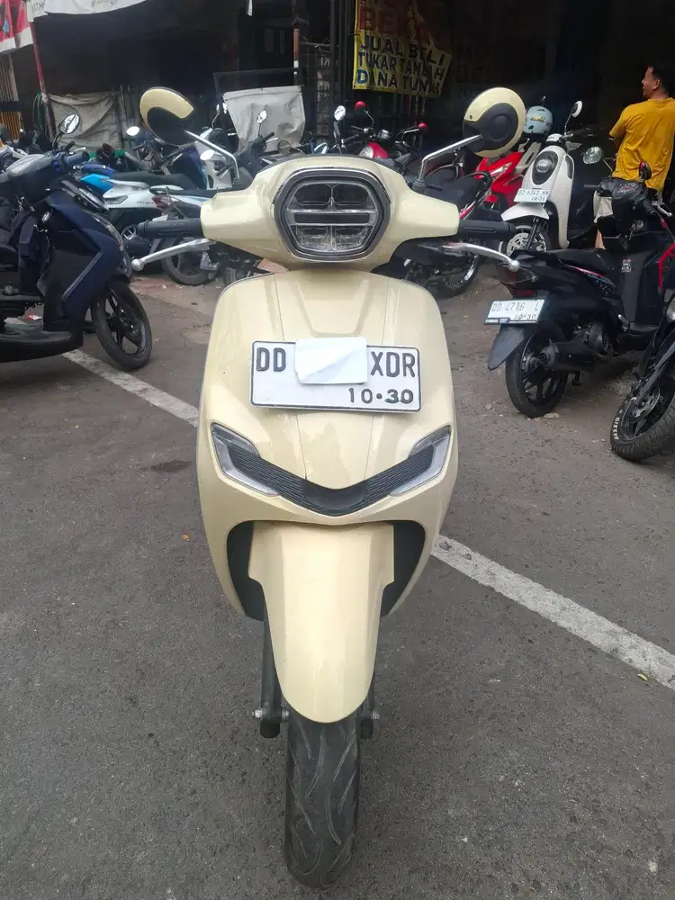 Honda Stylo CBS 160cc 2025 Krem