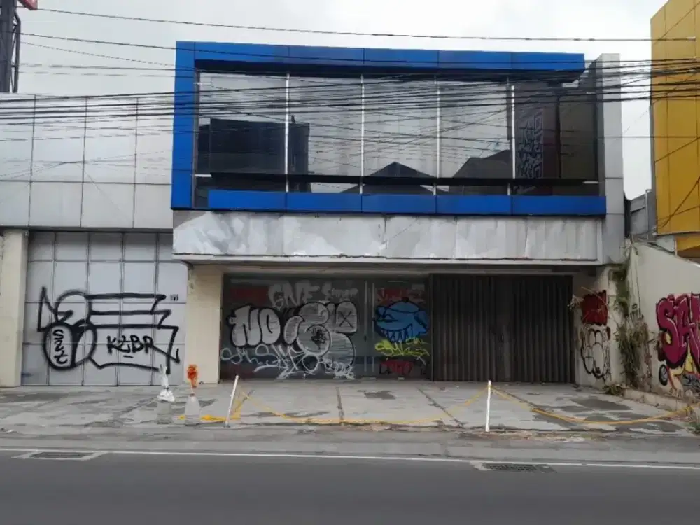 Cocok untuk Kantor, Ruko Disewakan di Jl.Kaliurang km6 - IS