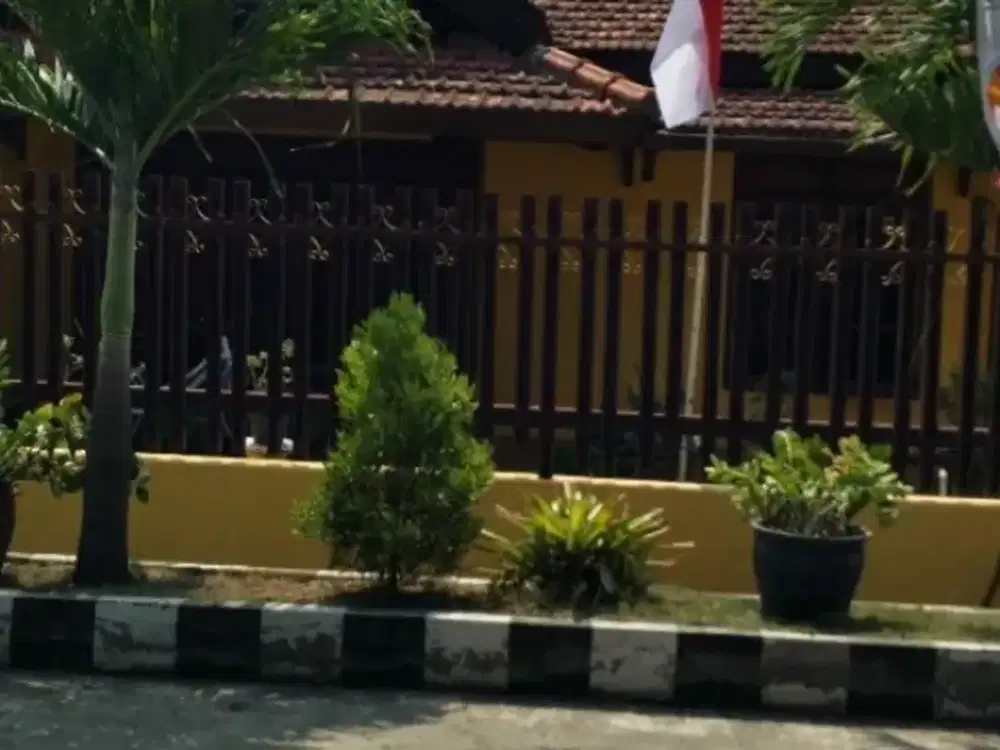 RUMAH TENGGILIS UTARA SURABAYA