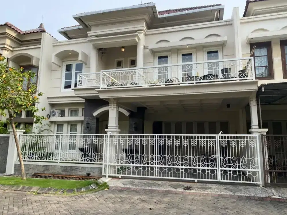 Disewakan Rumah Mewah 2 Lantai Central Park A Yani Surabaya Selatan REV.A1288