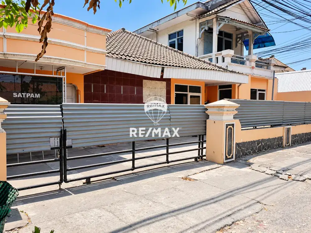 DISEWAKAN PROPERTI KOMERSIAL PINGGIR JALAN RAYA DR WAHIDIN SURAKARTA JAWA TENGAH