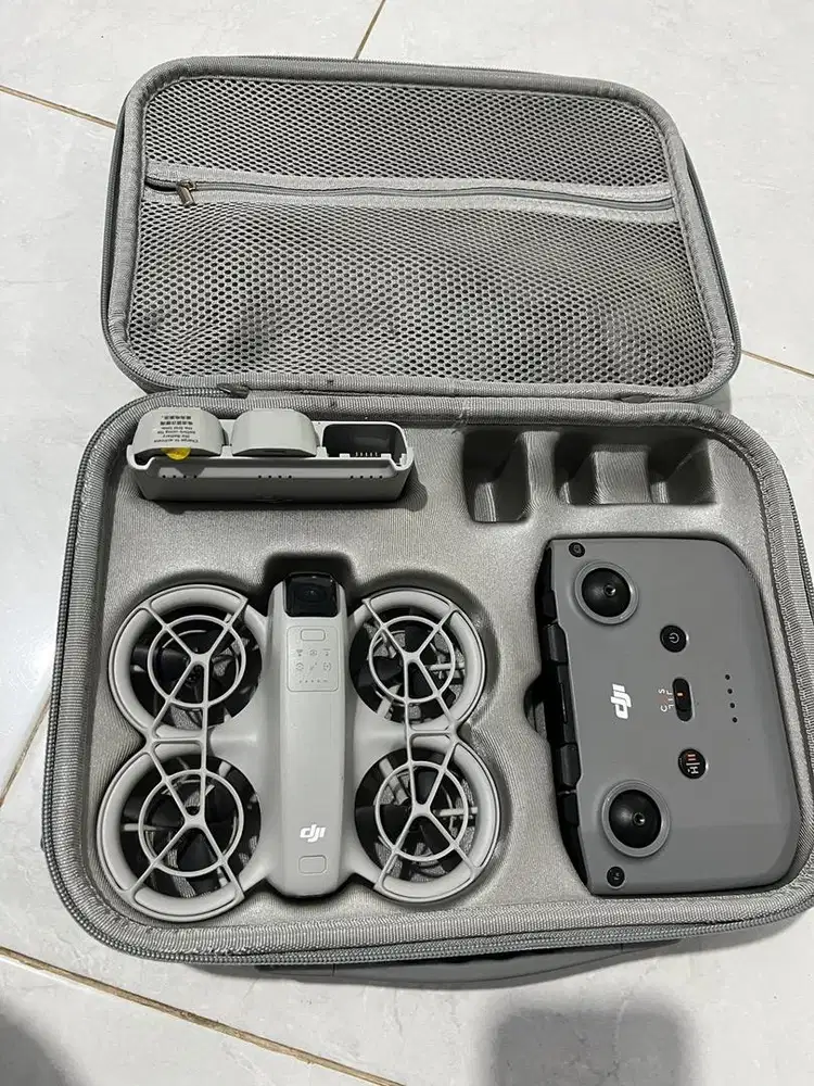Drone DJI NEO 1 Fly More Combo