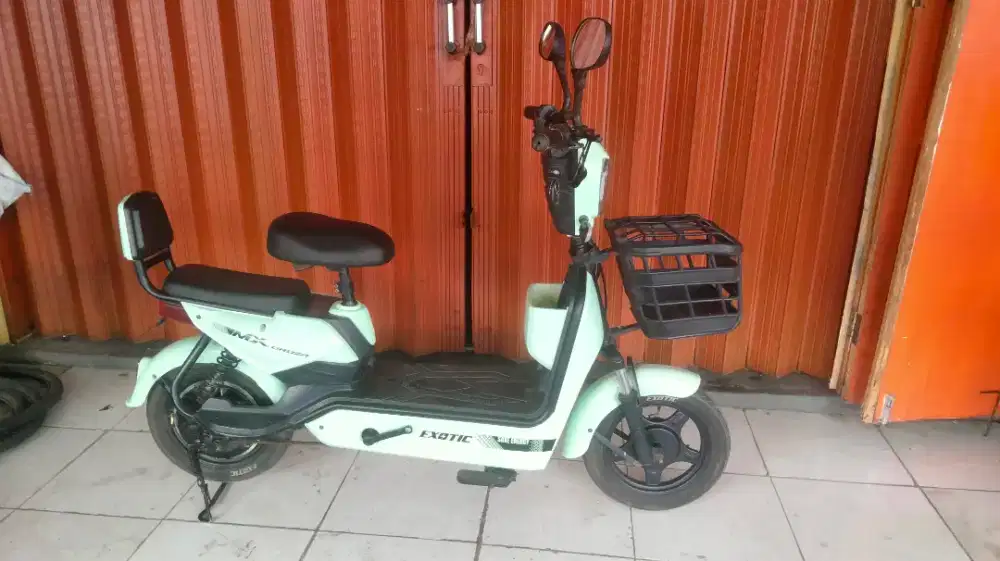 Di jual sepeda listrik normal lengkap aki baru semua
