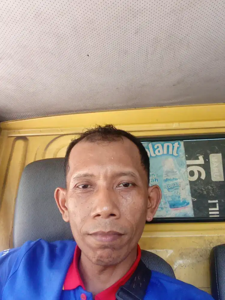 Cari lowongan driver SIM B1