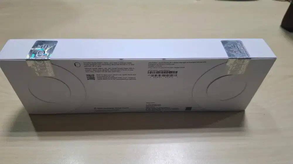 Apple watch SE 3 40mm Starlight (Baru/segel MAP)