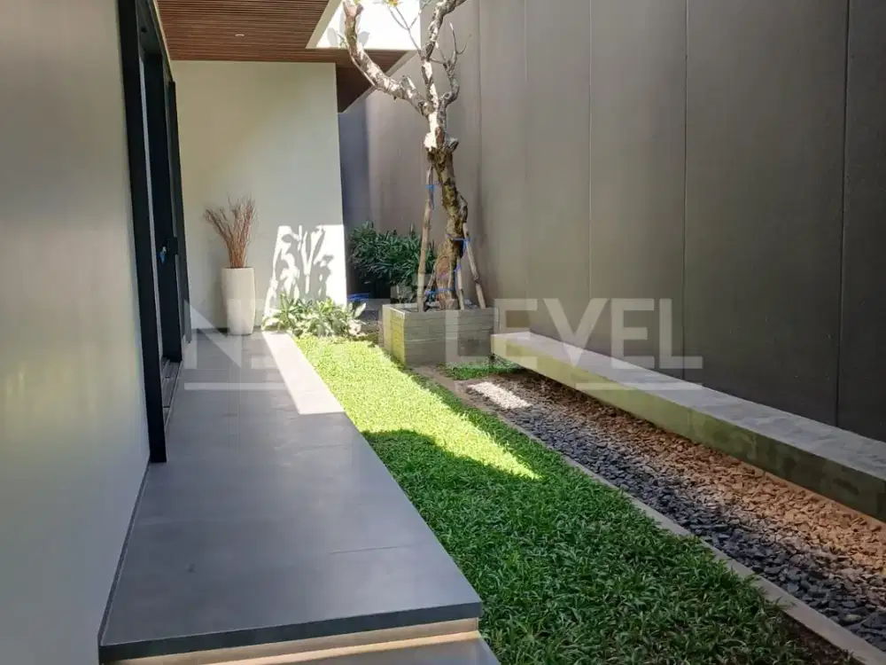 Dijual Rumah Mewah Konsep Villa di Bukit Golf Citraland