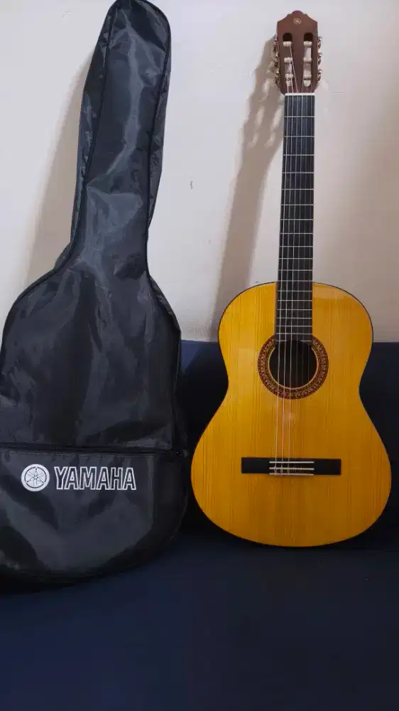 Gitar Yamaha klasik c-315