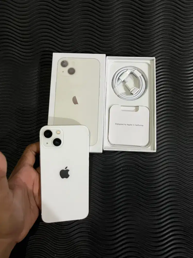 iPhone 13 White 128gb inter