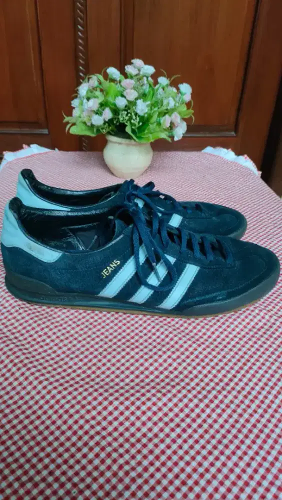 Sepatu casual adidas jeans cw argen 44 enak