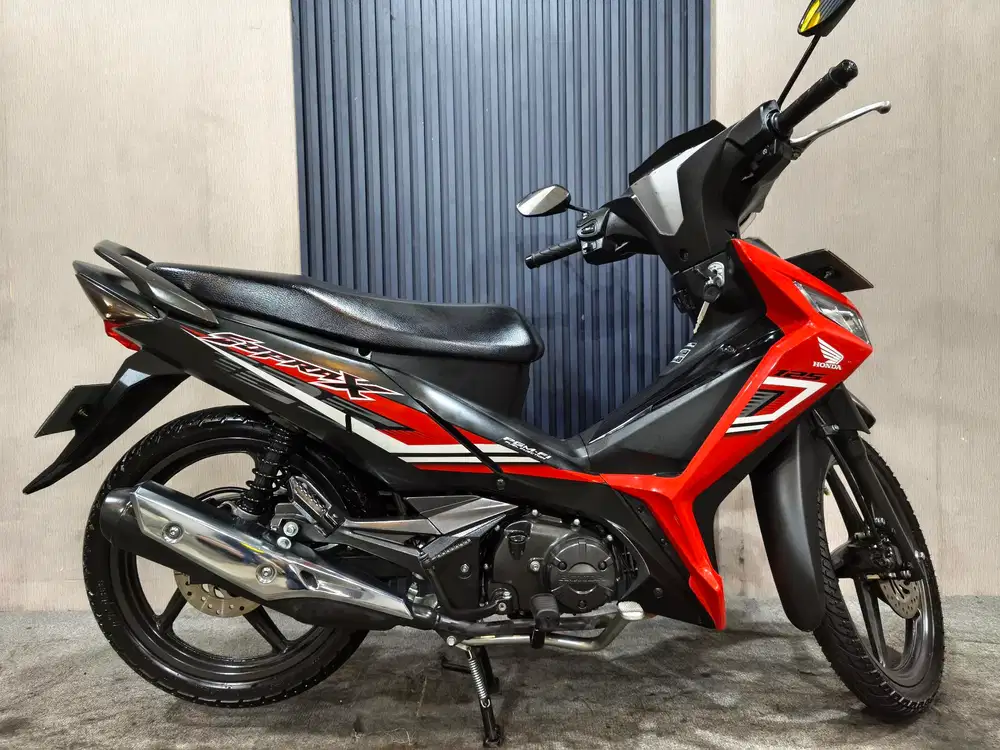 Supra X 125 fi 2026 LIKE NEW mulus terawat siap pakai...