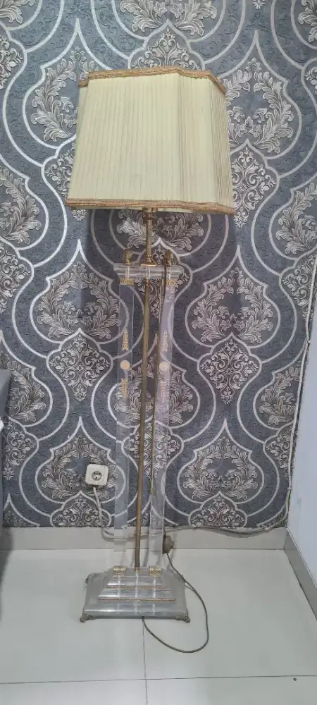 Standing Lamp Klasik