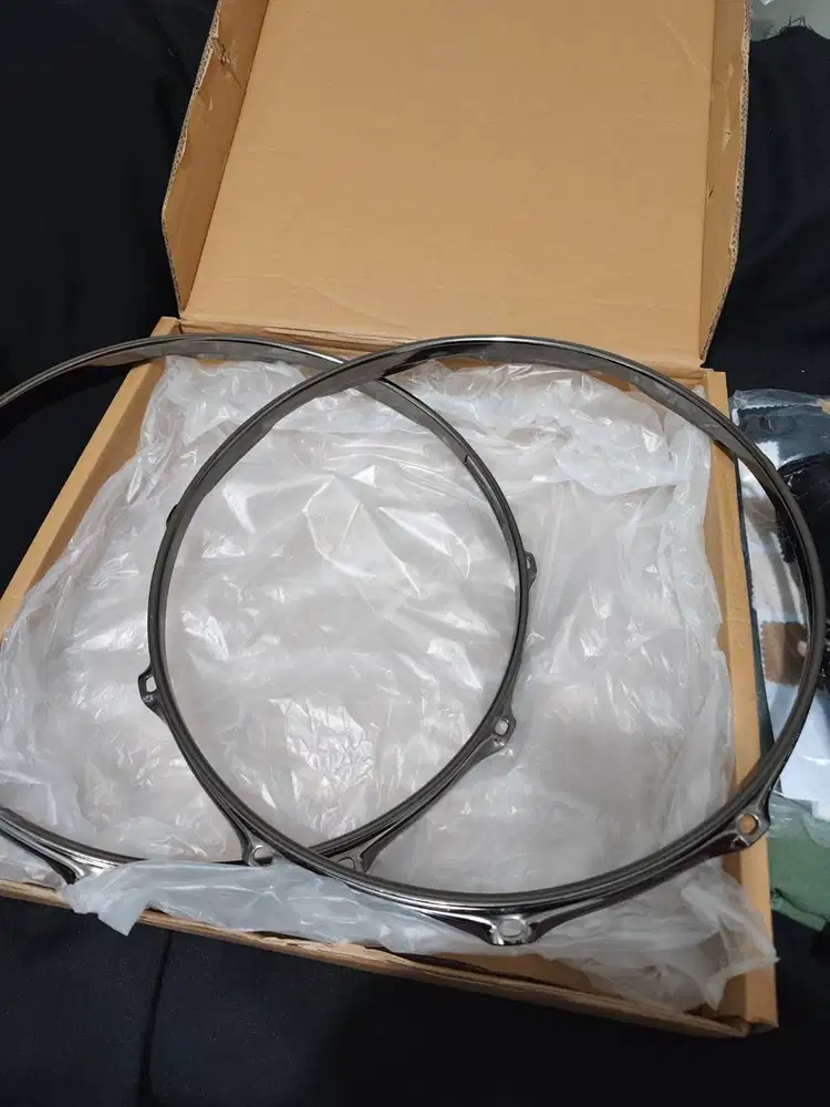 Triple Flange Hoops untuk snare 14 10 hole black nickle like new