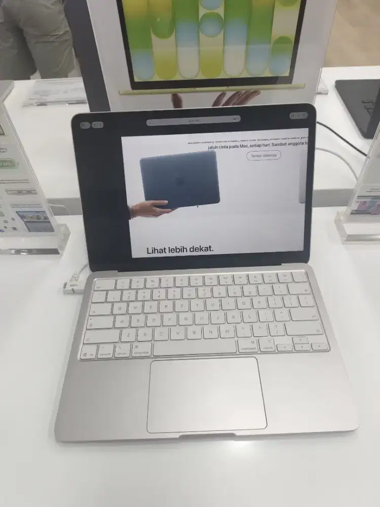 Promo Cicilan Pakai Home Credit MaceBook Neo 256GB