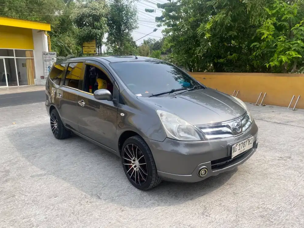 Nissan Grand Livina 1.5 SV 2013 Mujiono bisa tukar tambah sekoto badas