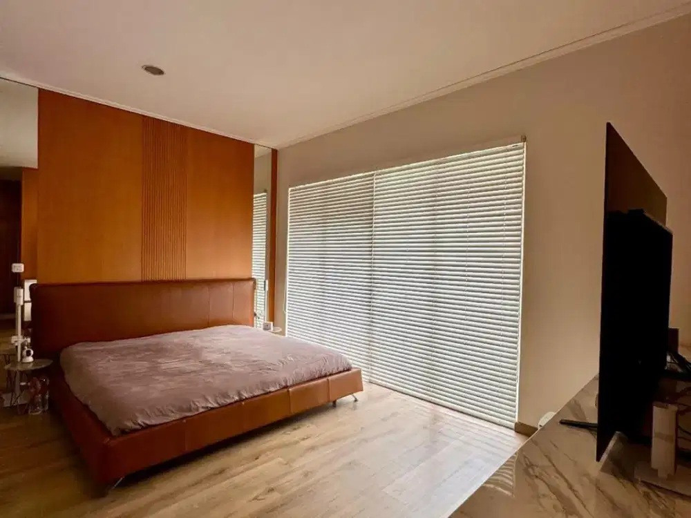 DIJUAL RUMAH GOLF ISLAND CLUSTER PIANO PIK UK 10X15 2 LANTAI SEMI FURNISHED TERMURAH