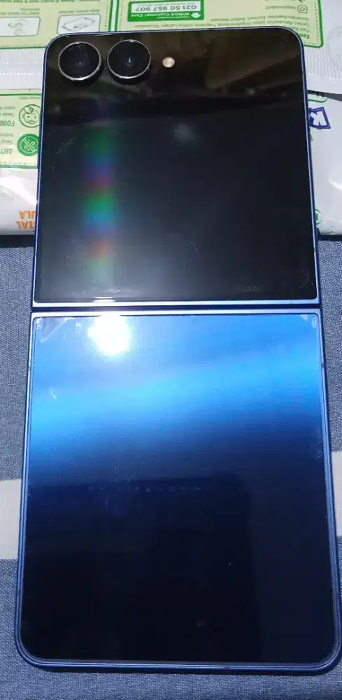 Samsung Galaxy Flip 7
