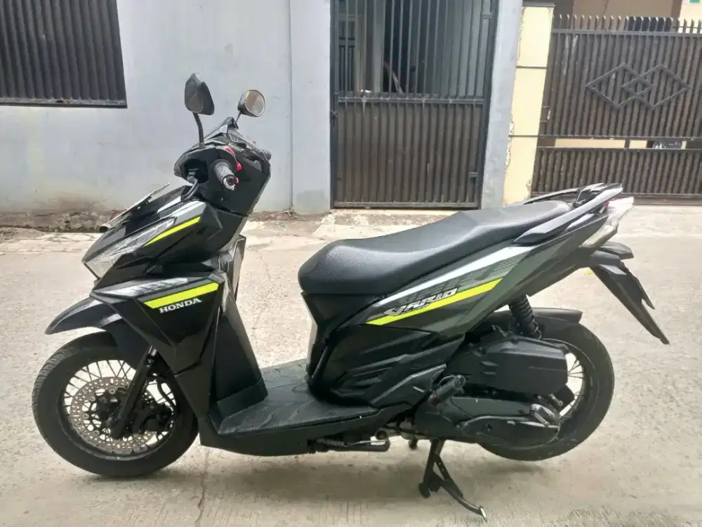 Dijual vario 125 tahun 2017