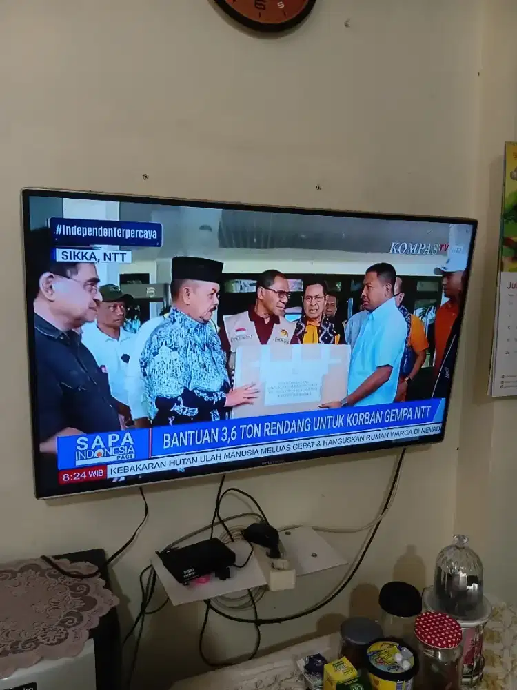 TV LED Polytron 43 inch