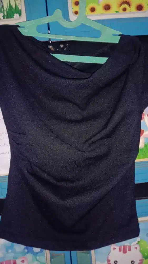 baju hitam model one sholder 34rb, baju putih model panjang harga 58