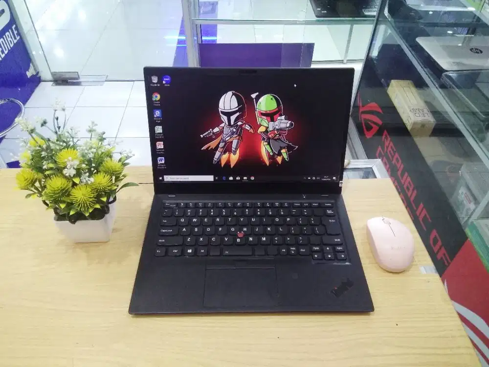LAPTOP LENOVO THINKPAD X1 CARBON 6th CORE i7 RAM 16GB SSD 256GB