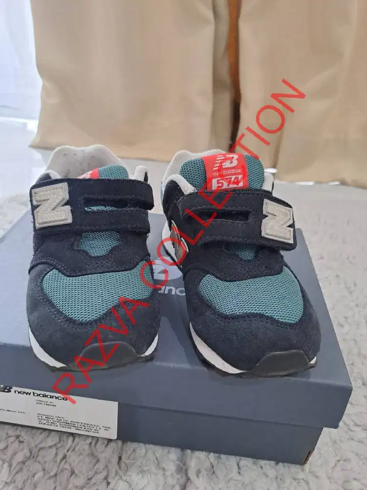 Jual sepatu anak preloved merk new balance 574