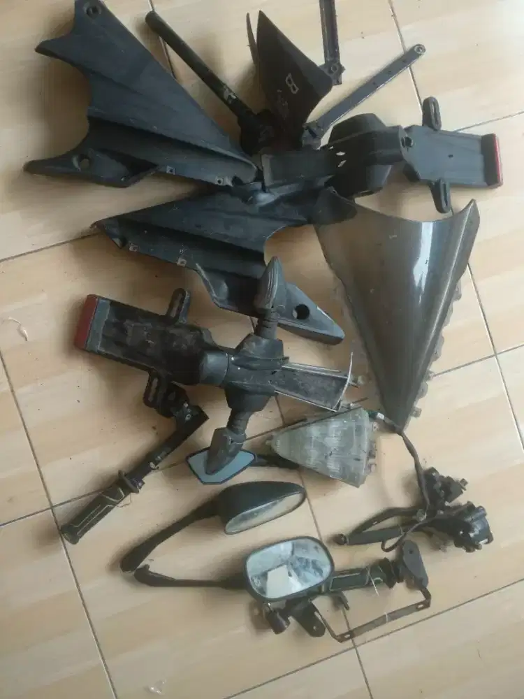 Part motor R15 copotan barang sesuai foto