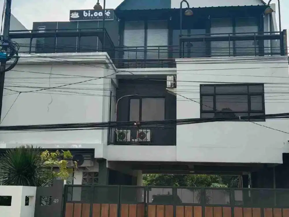 Gedung kantor mewah, siap pakai, kokoh, harga murah
