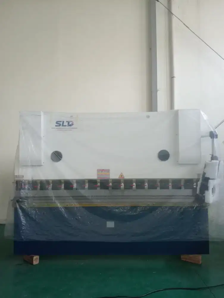 Mesin Bending NC