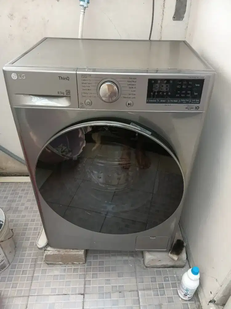 Mesin cuci LG FV1285S3VS Front Loading