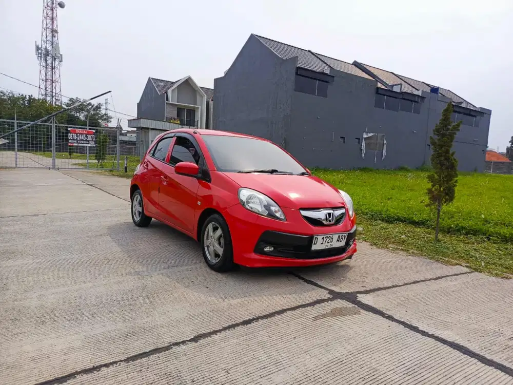 Honda Brio E Satya matic 2014 merah merona