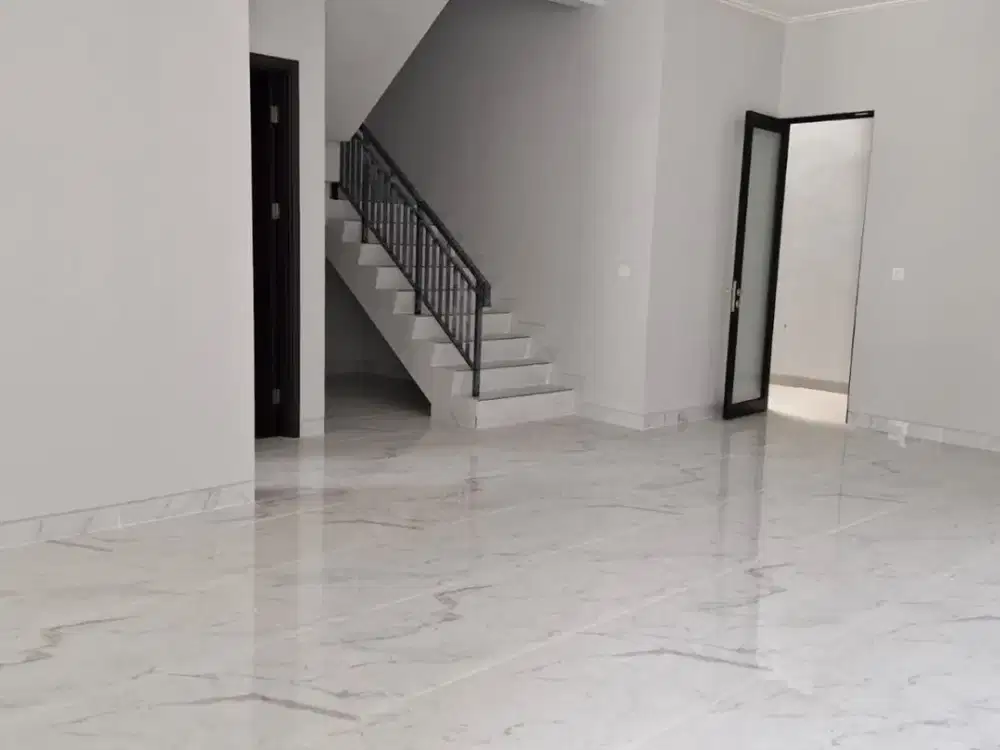 Dijual Murah Rumah Kuningan Village Pik2 Luas 10X15 Kosongan