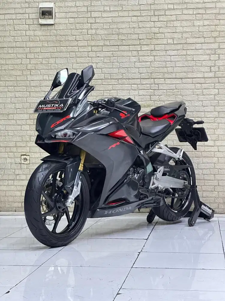 Honda CBR 250 RR ABS  2018 mustika motor