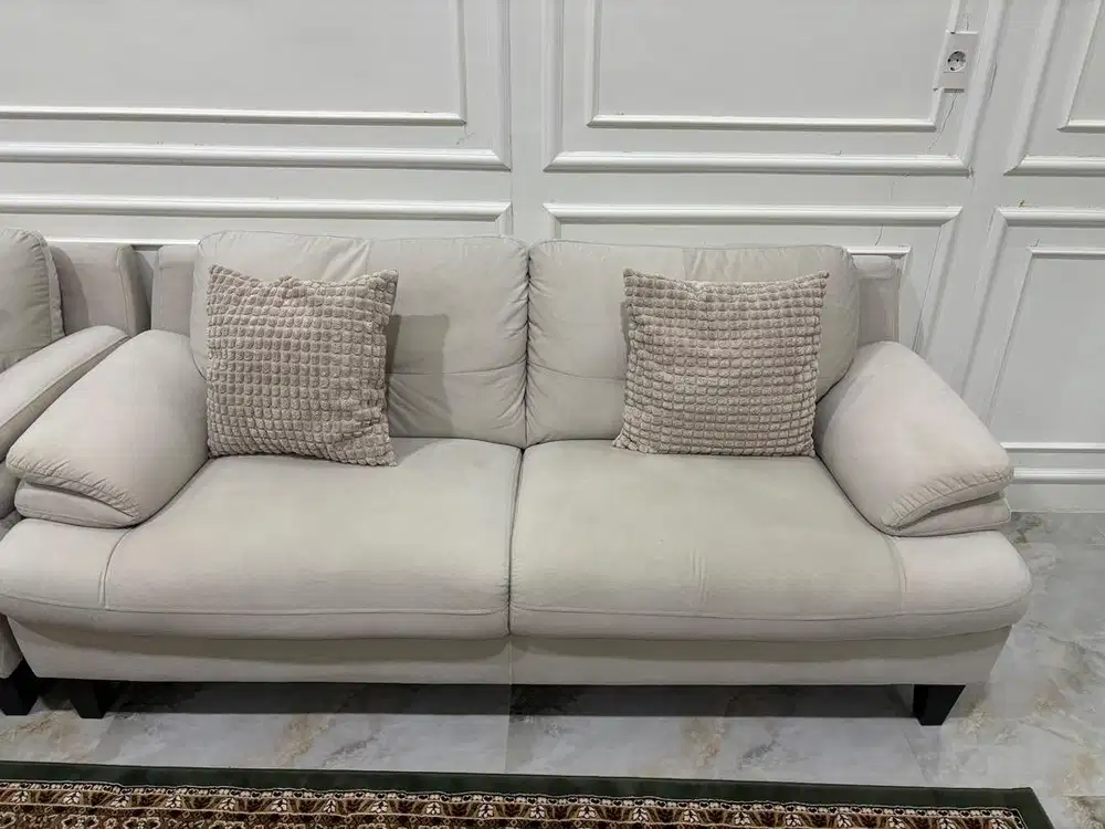 Sofa informa punya