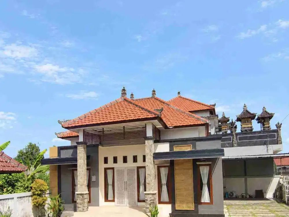 DIJUAL – Rumah + Toko LT 400 m², Gazebo Dekat Pantai Bali
