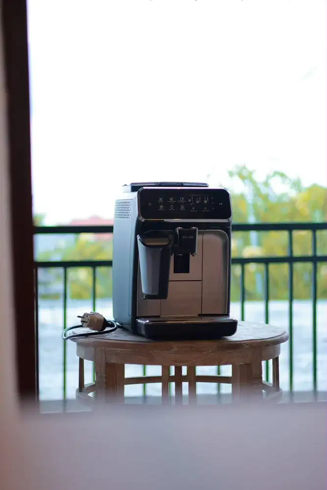 DIJUAL: Mesin Kopi Otomatis Philips LatteGo (Seri 3200)
