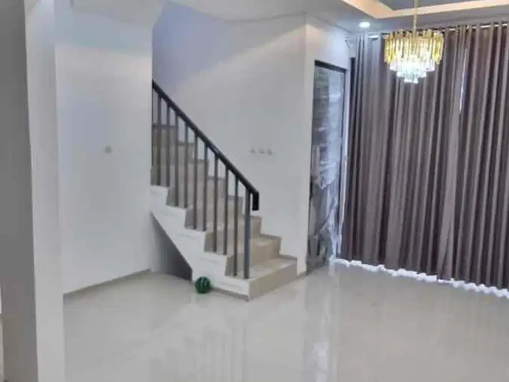 Disewakan rumah Di Golden city Cluster Diamond Teluk pucung Bekasi utara