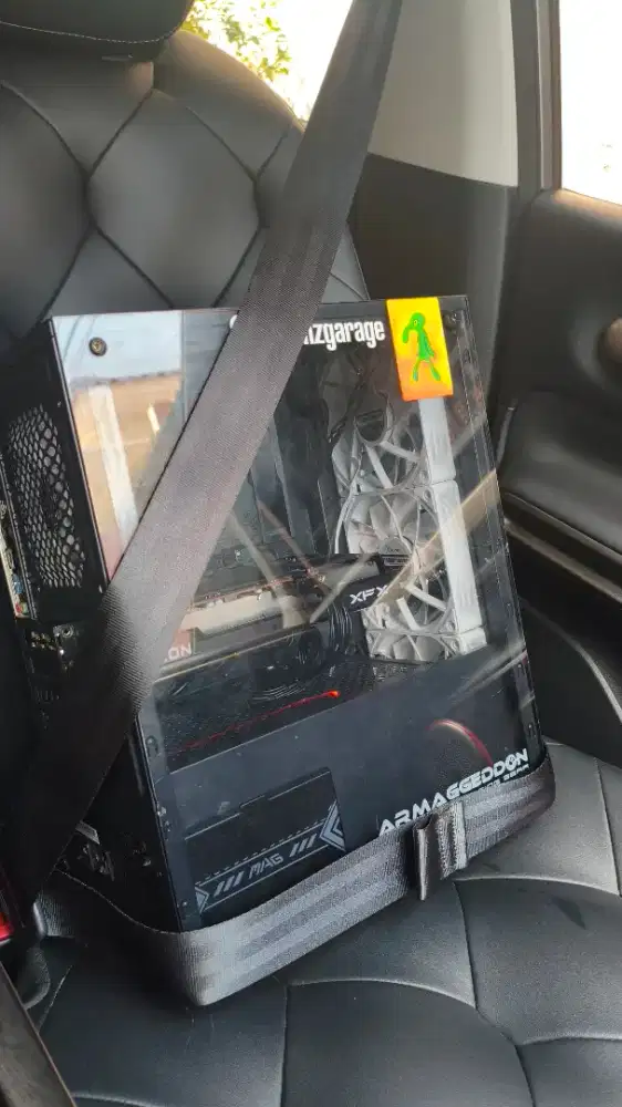 PC Semi gahar, siap livestreaming & kerja