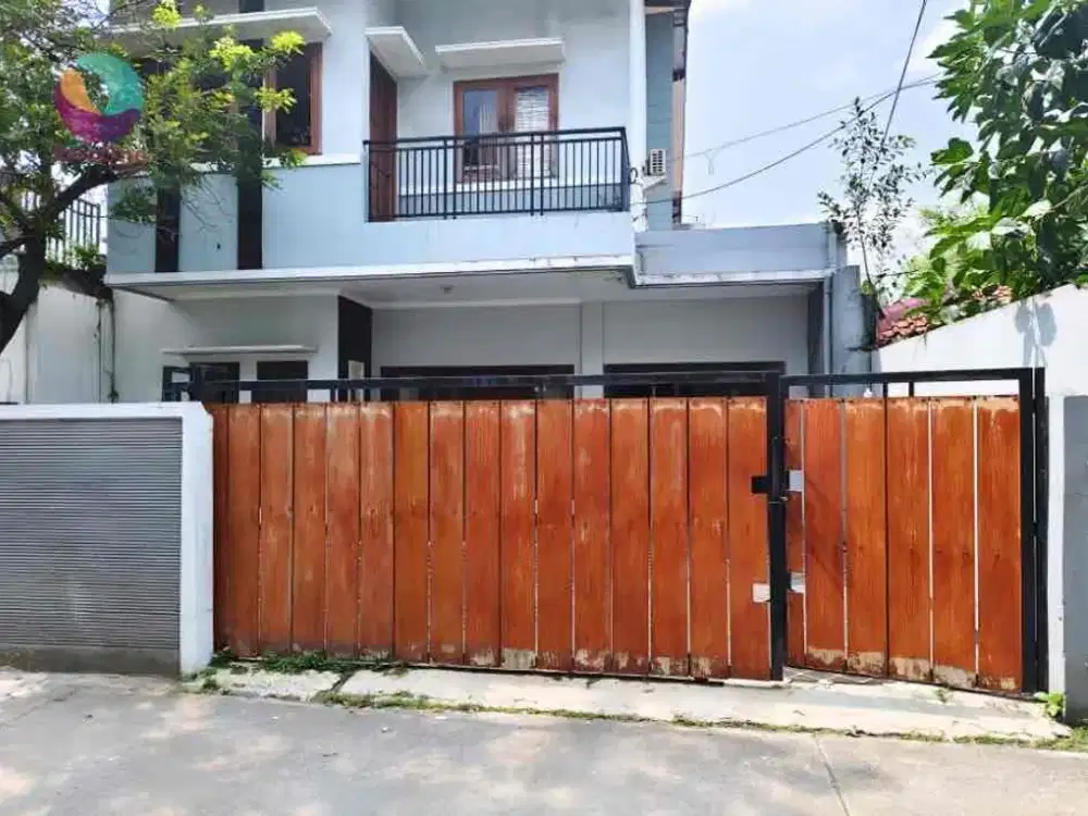 Dijual Rumah bagus (nego) siap huni lokasi strategis di kramat jati jakarta timur