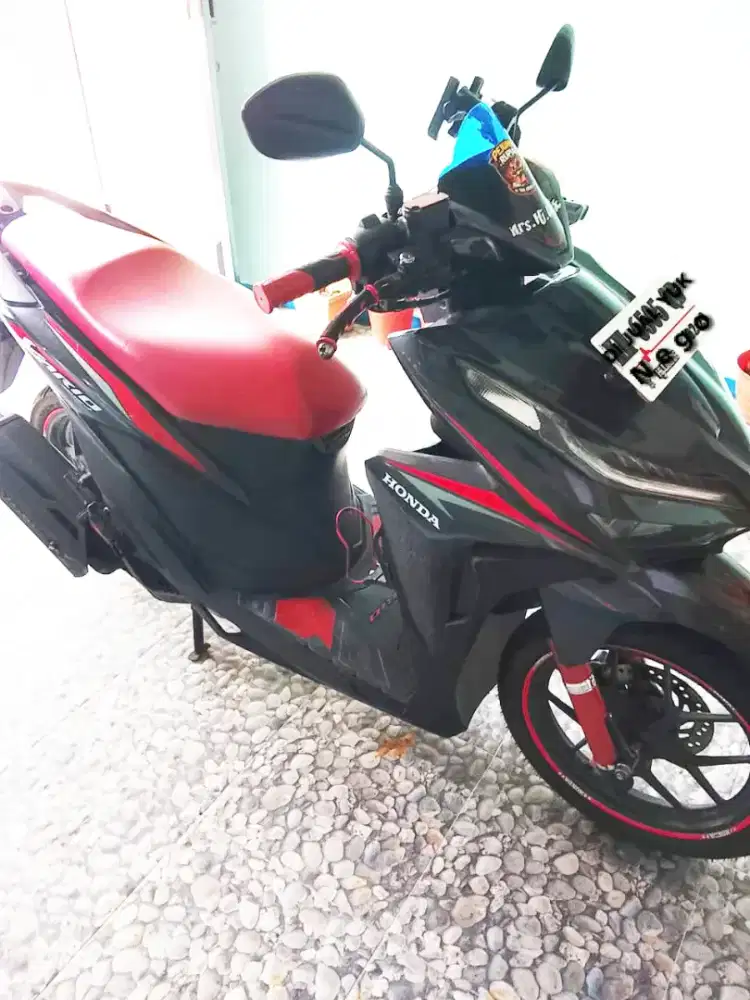 VARIO 125 CBS ISS