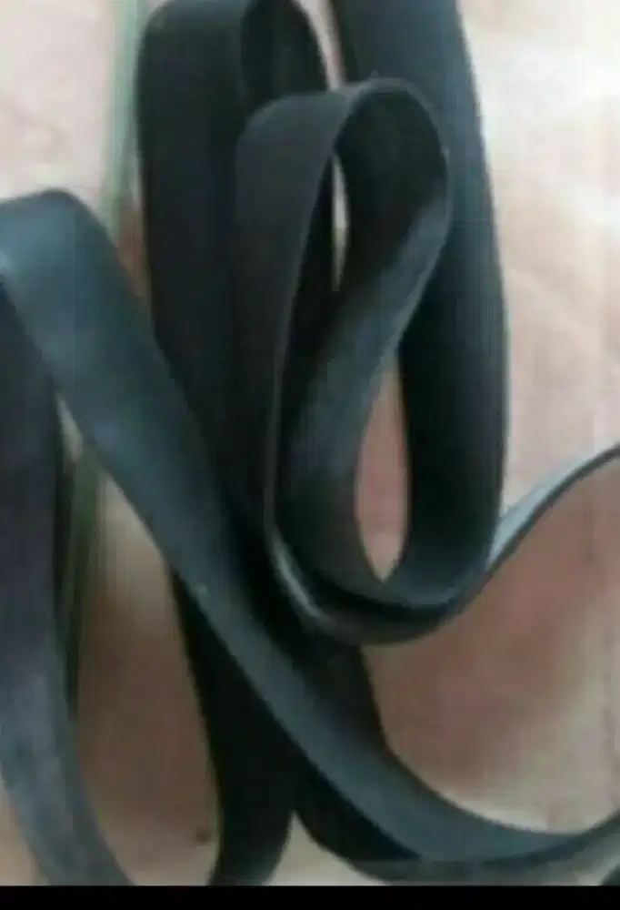 Tali karet ban dalam