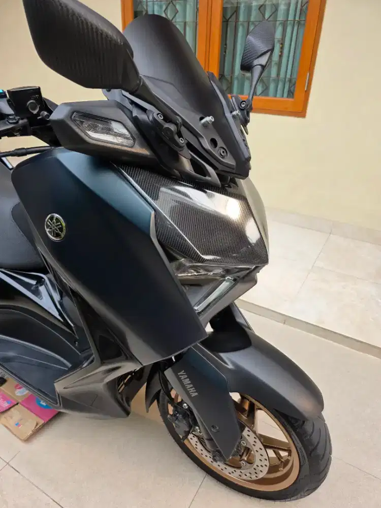 KM 9 RIBU YAMAHA XMAX 250 CONNECTED DARK PETROL MULUS